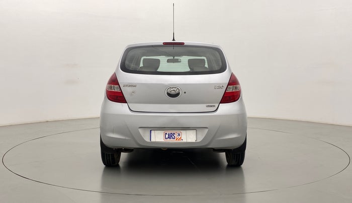 2010 Hyundai i20 MAGNA 1.2 VTVT, Petrol, Manual, 83,505 km, Back/Rear