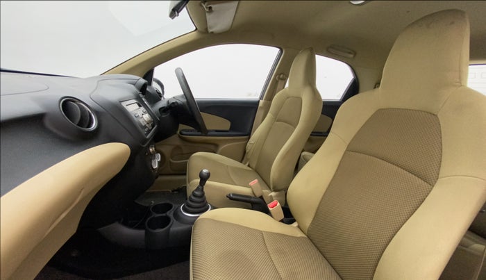 2014 Honda Brio VX MT, Petrol, Manual, 20,514 km, Right Side Front Door Cabin