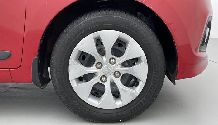 2015 Hyundai Xcent BASE 1.2, CNG, Manual, 64,245 km, Right Front Wheel