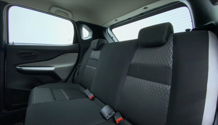 2021 Nissan MAGNITE XE 1.0 MT, Petrol, Manual, 17,784 km, Right Side Rear Door Cabin