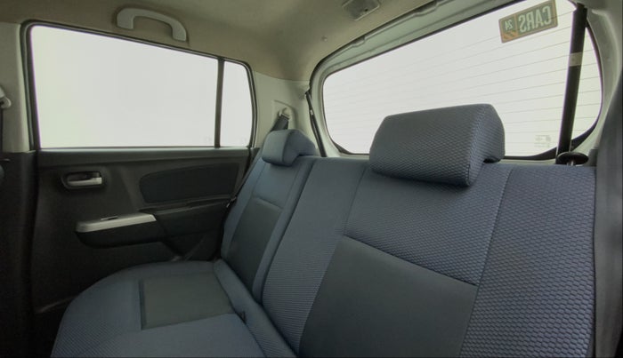 2011 Maruti Wagon R 1.0 VXI, Petrol, Manual, 83,001 km, Right Side Rear Door Cabin