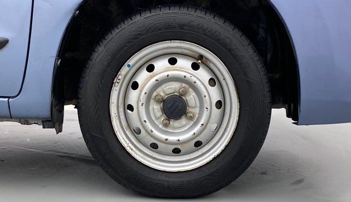 2014 Maruti Wagon R 1.0 LXI CNG, CNG, Manual, 63,029 km, Right Front Wheel