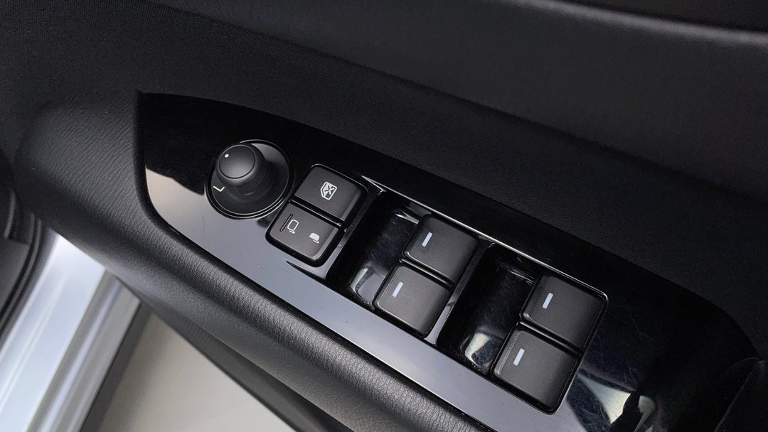 Drivers Side Door Panel Controls