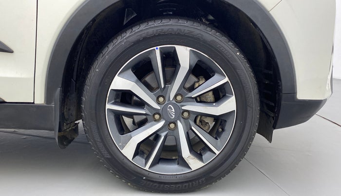 2021 Mahindra XUV300 W8(O), Diesel, Manual, 68,093 km, Right Front Wheel