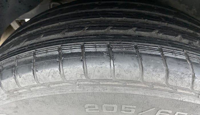 2017 Hyundai Creta 1.4 E PLUS CRDI, Diesel, Manual, 43,626 km, Right Rear Tyre Tread
