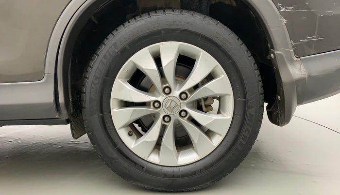 2015 Honda CRV 2.0L I-VTEC 2WD AT, Petrol, Automatic, 1,07,434 km, Left Rear Wheel