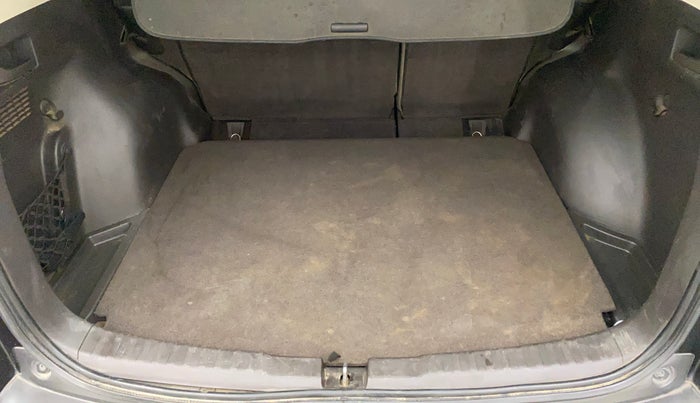2015 Honda CRV 2.0L I-VTEC 2WD AT, Petrol, Automatic, 1,07,434 km, Boot Inside