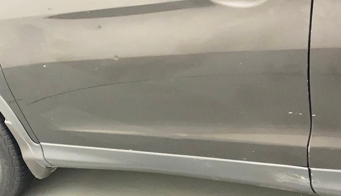 2015 Honda CRV 2.0L I-VTEC 2WD AT, Petrol, Automatic, 1,07,434 km, Front passenger door - Minor scratches