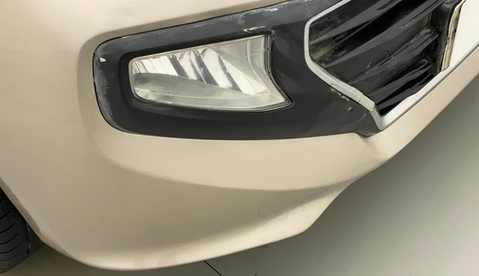 2019 Hyundai NEW SANTRO SPORTZ CNG, CNG, Manual, 81,664 km, Right fog light - Not fixed properly