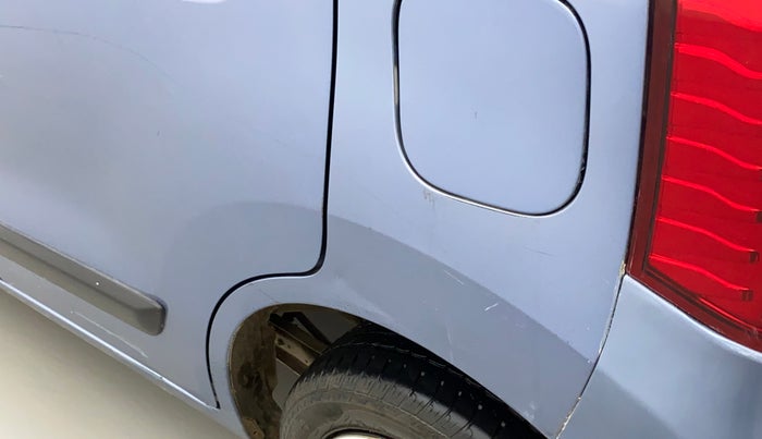 2010 Maruti Wagon R 1.0 VXI, Petrol, Manual, 76,423 km, Left quarter panel - Slightly dented