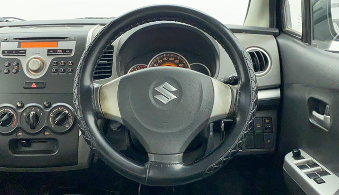 2010 Maruti Wagon R 1.0 VXI, Petrol, Manual, 76,423 km, Steering Wheel Close Up