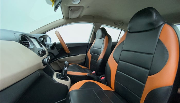 2018 Hyundai Grand i10 SPORTZ 1.2 KAPPA VTVT, Petrol, Manual, 30,541 km, Right Side Front Door Cabin