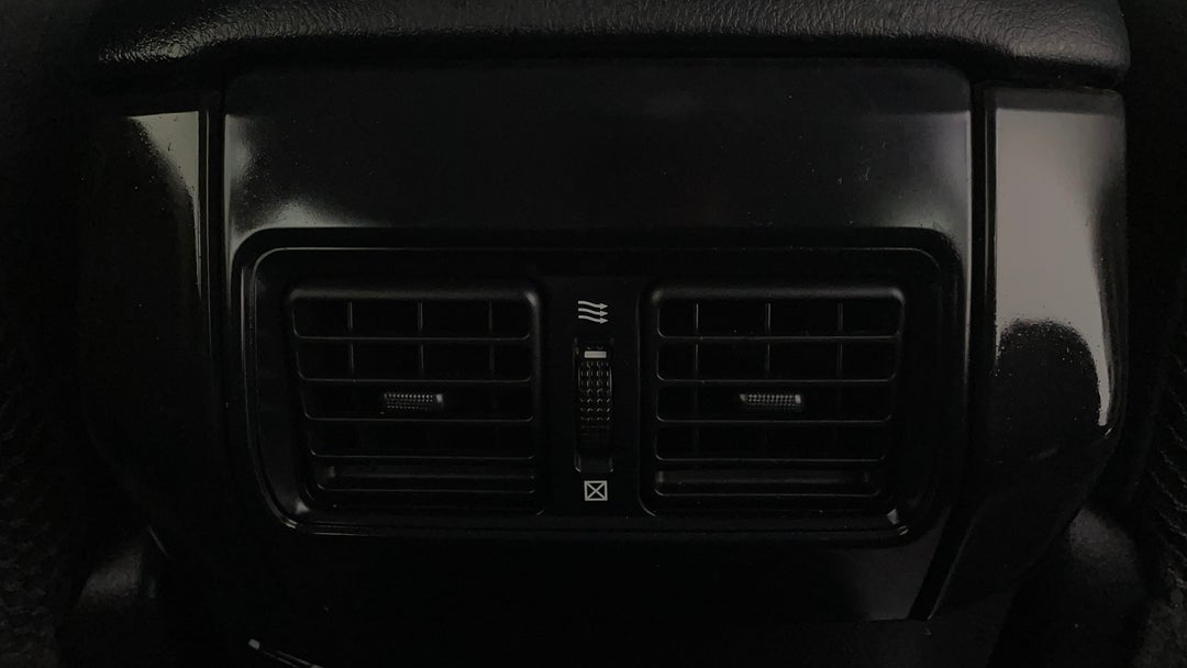 Rear A/C Vent