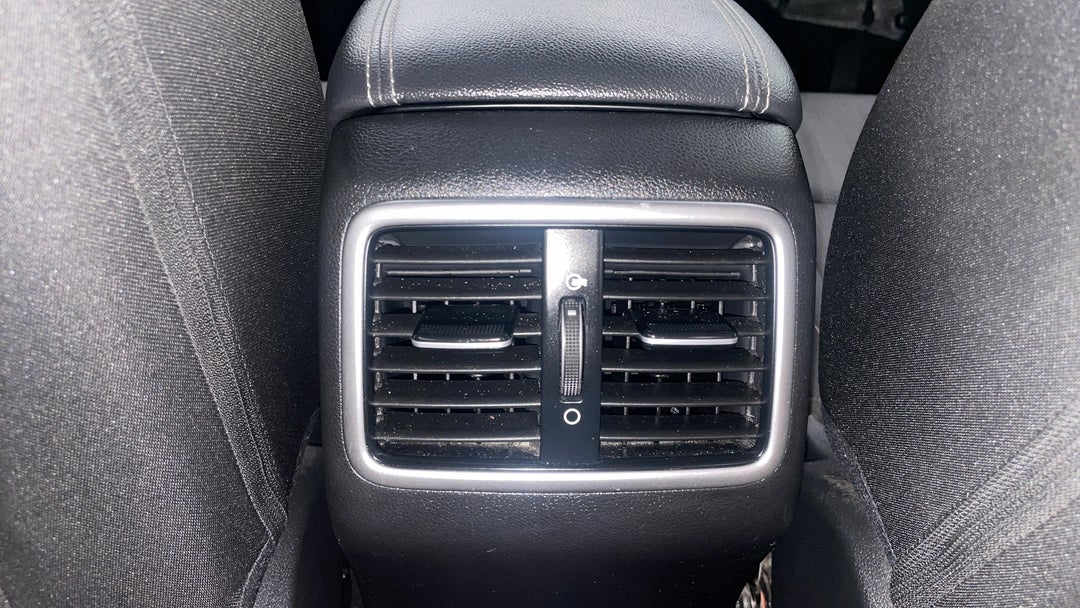 Rear A/C Vent