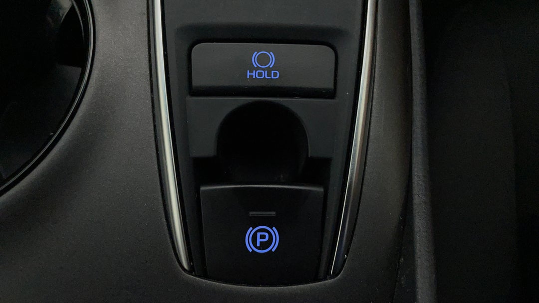 2023 Toyota Camry Ascent, Automatic, 54631 km, Handbrake