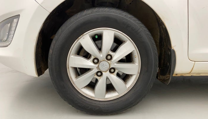 2013 Hyundai i20 SPORTZ 1.2, Petrol, Manual, 44,201 km, Left Front Wheel