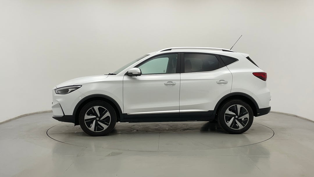2023 MG ZS EV Essence, Automatic, 4277 km, Left Side View