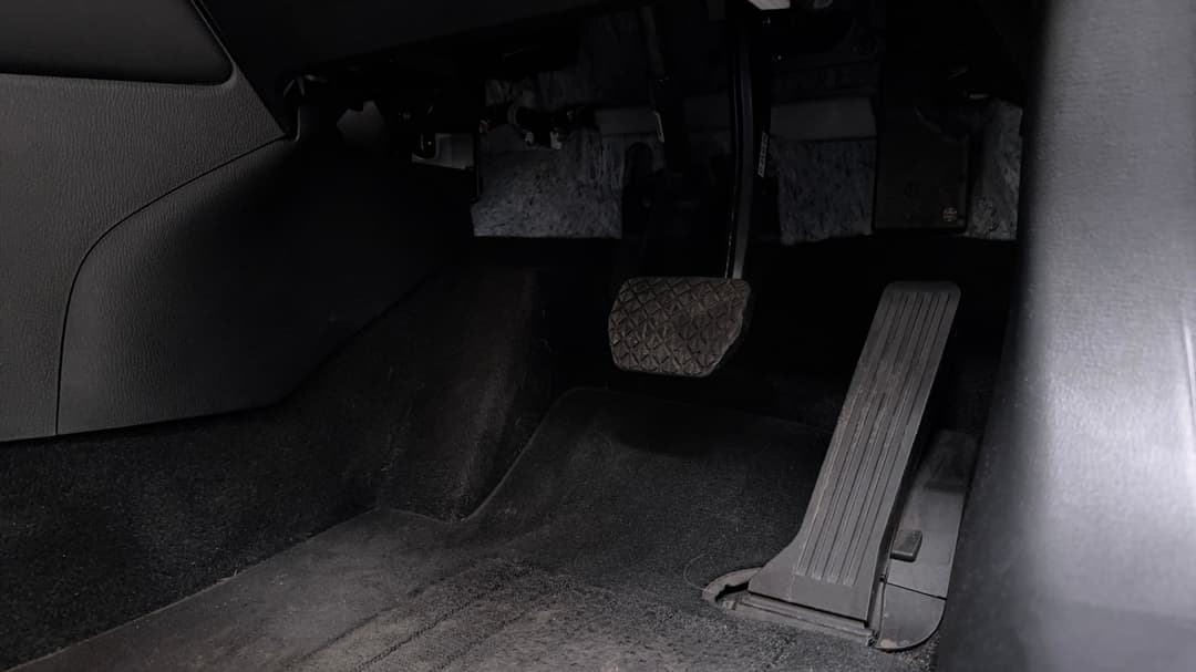 2023 Mazda CX-3 G20 Evolve, Automatic, 23259 km, Pedals and Footmat