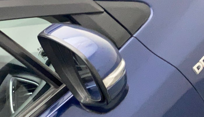 2018 Maruti S Cross ZETA 1.3, Diesel, Manual, 79,760 km, Right rear-view mirror - Minor scratches