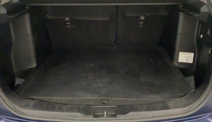 2018 Maruti S Cross ZETA 1.3, Diesel, Manual, 79,760 km, Boot Inside