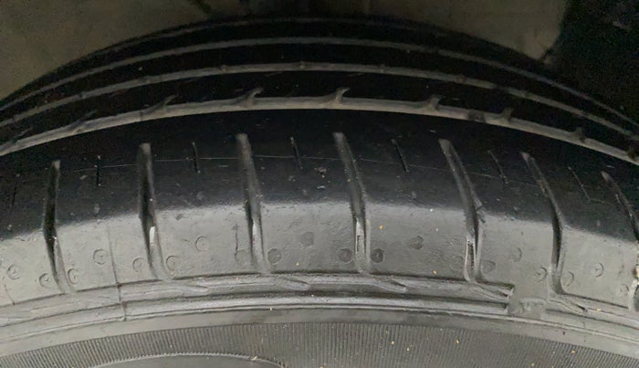2018 Hyundai Creta 1.4 E PLUS CRDI, Diesel, Manual, 66,365 km, Right Front Tyre Tread