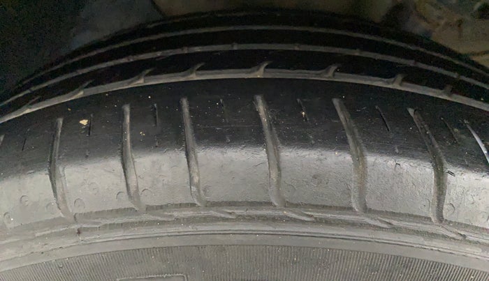 2018 Hyundai Creta 1.4 E PLUS CRDI, Diesel, Manual, 66,365 km, Left Front Tyre Tread