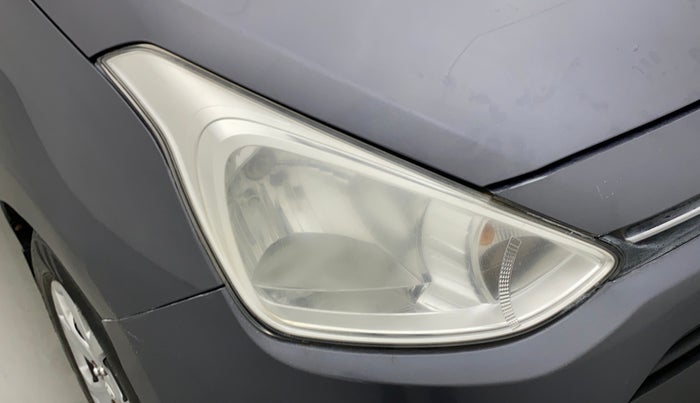 2016 Hyundai Grand i10 SPORTZ 1.2 KAPPA VTVT, Petrol, Manual, 35,432 km, Right headlight - Faded
