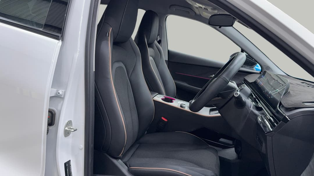 2025 Chery C5 Urban, Automatic, 17709 km, Right Side Front Door Cabin View