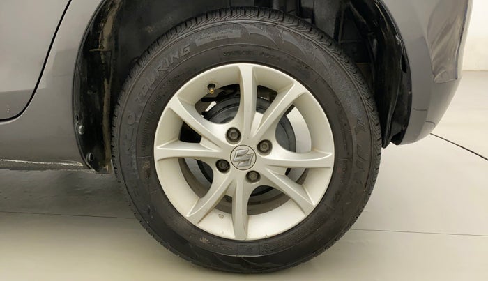 2015 Maruti Swift VXI, Petrol, Manual, 91,281 km, Left Rear Wheel