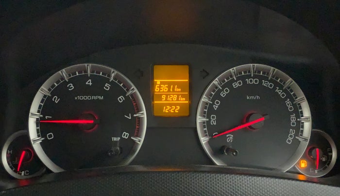 2015 Maruti Swift VXI, Petrol, Manual, 91,281 km, Odometer Image