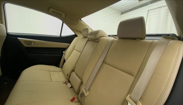 2018 Toyota Corolla Altis VL CVT PETROL, Petrol, Automatic, 77,261 km, Right Side Rear Door Cabin