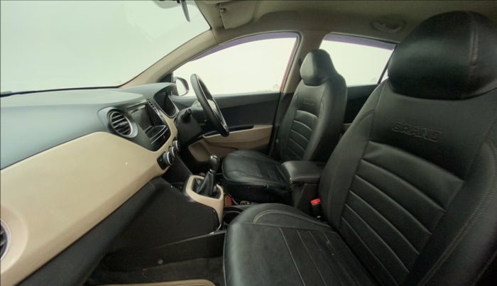 2017 Hyundai Grand i10 ERA 1.2 KAPPA VTVT, Petrol, Manual, 28,399 km, Right Side Front Door Cabin
