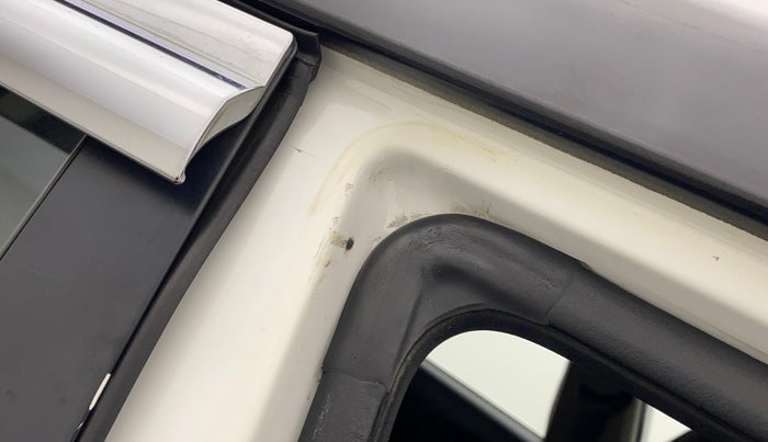 2016 Hyundai Creta SX PLUS 1.6 PETROL, Petrol, Manual, 81,853 km, Right B pillar - Paint is slightly faded
