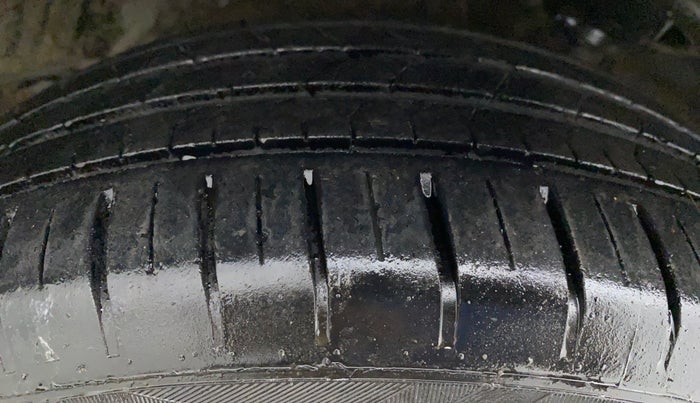 2019 Hyundai Elite i20 ASTA 1.2 (O), Petrol, Manual, 9,774 km, Right Rear Tyre Tread