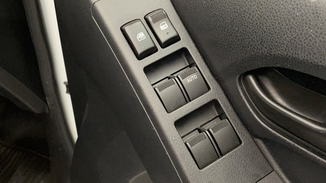 Drivers Side Door Panel Controls