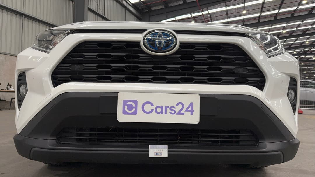 2021 Toyota RAV4 Gx (AWD) Hybrid, Automatic, 95851 km, Bumper Front Chip