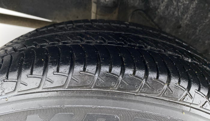 2019 Datsun Go Plus T, Petrol, Manual, 47,592 km, Right Rear Tyre Tread