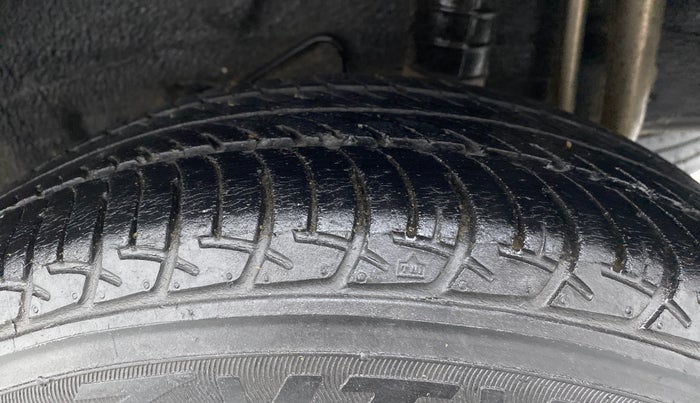 2019 Datsun Go Plus T, Petrol, Manual, 47,592 km, Left Rear Tyre Tread