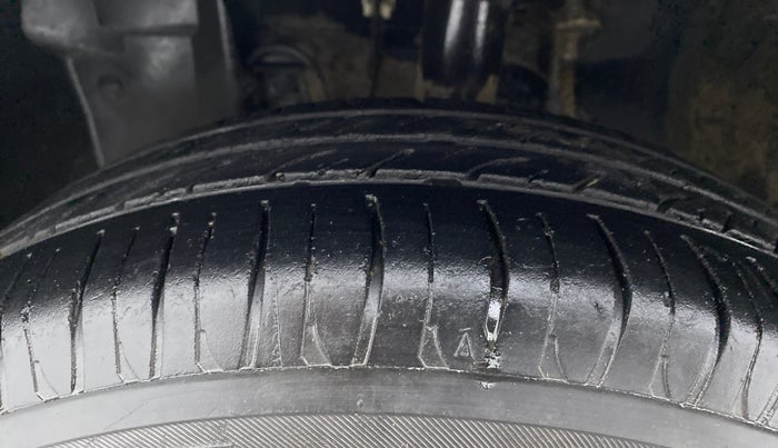 2019 Datsun Go Plus T, Petrol, Manual, 47,592 km, Left Front Tyre Tread