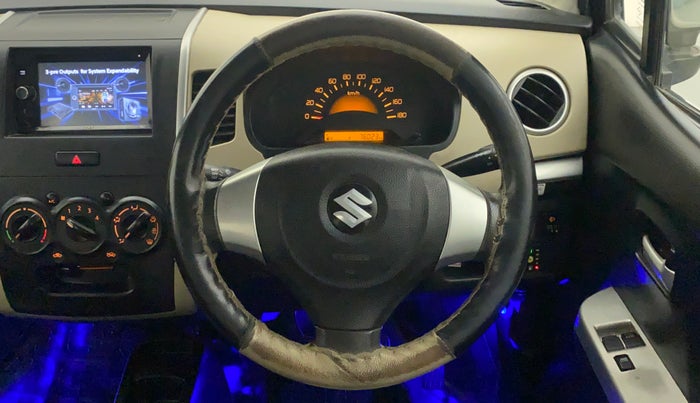 2018 Maruti Wagon R 1.0 LXI CNG (O), CNG, Manual, 76,023 km, Steering Wheel Close Up