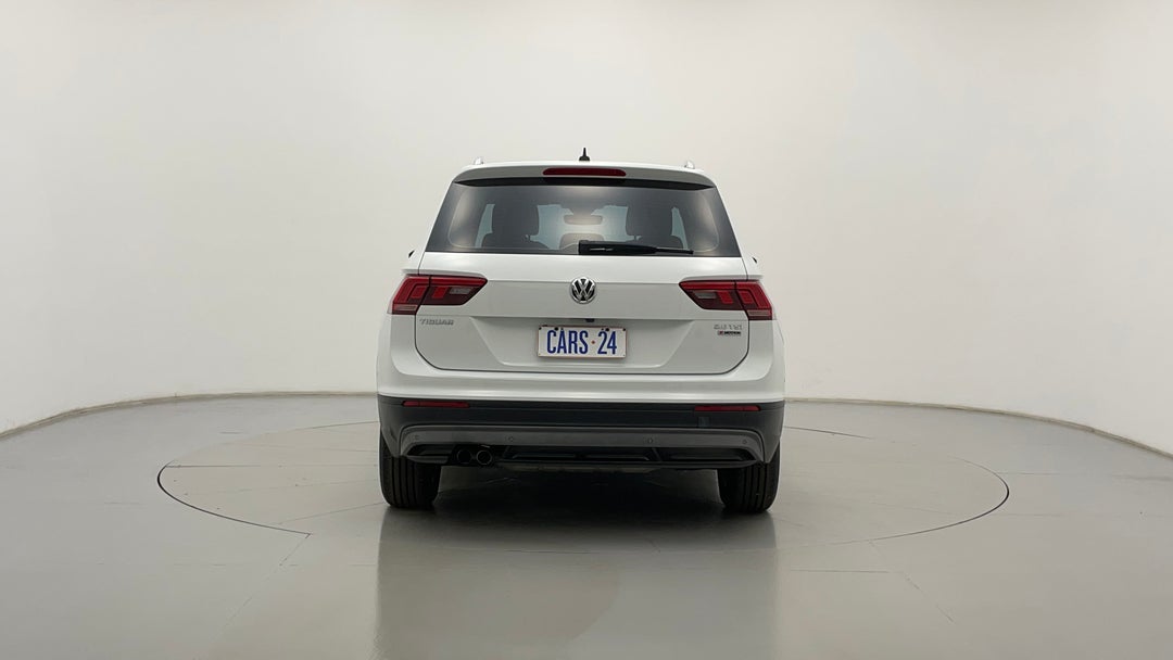 2017 Volkswagen Tiguan 132 Tsi Comfortline, Automatic, 53744 km, Back/Rear View