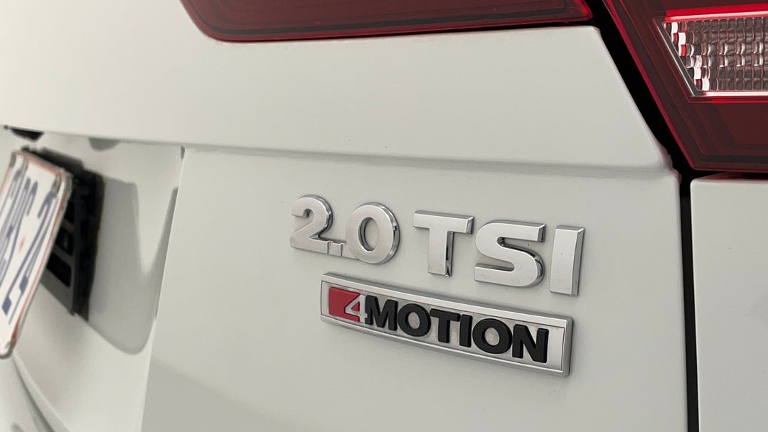 2017 Volkswagen Tiguan 132 Tsi Comfortline, Automatic, 53744 km, Badge (Boot Right Side)