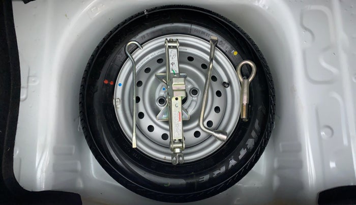 2022 Maruti New Wagon-R 1.0 LXI (O), Petrol, Manual, 8,893 km, Spare Tyre