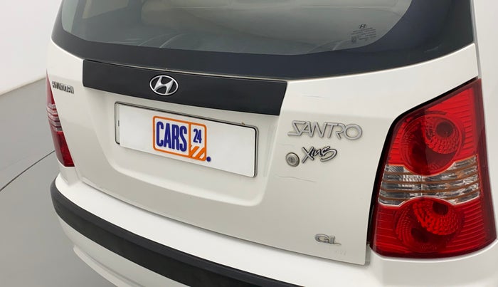 2012 Hyundai Santro Xing GL PLUS, Petrol, Manual, 48,462 km, Dicky (Boot door) - Minor scratches