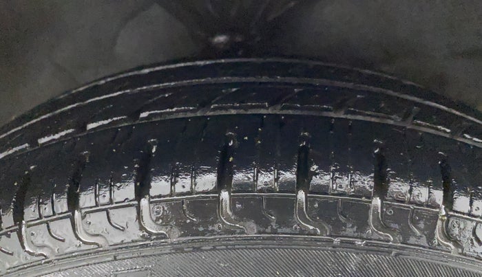 2012 Hyundai Santro Xing GL PLUS, Petrol, Manual, 48,462 km, Right Front Tyre Tread