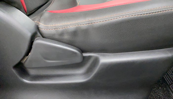 2018 Datsun Redi Go 1.0 T(O) AT, Petrol, Automatic, 64,886 km, Driver Side Adjustment Panel