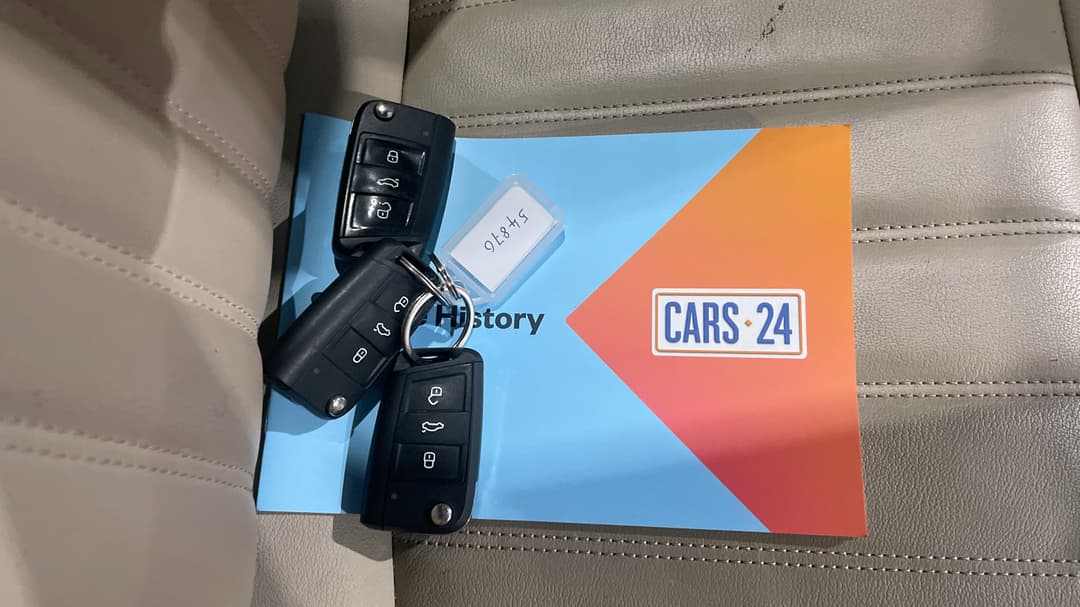 2019 SKODA Karoq 110tsi, Automatic, 85230 km, Key Close-up
