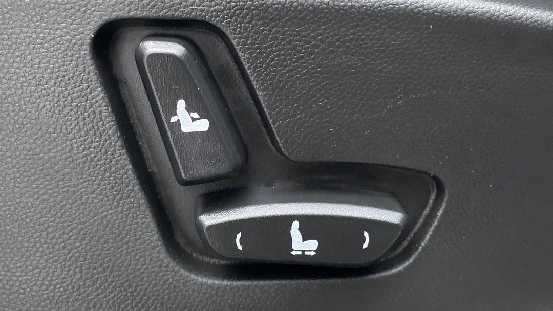 Electrically Adjustable Driver's Seat