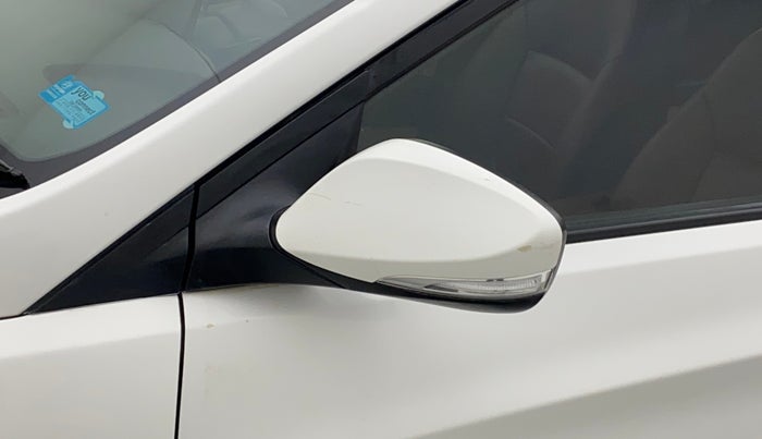 2016 Hyundai Verna 1.6 CRDI SX, Diesel, Manual, 1,18,607 km, Left rear-view mirror - Folding motor not working