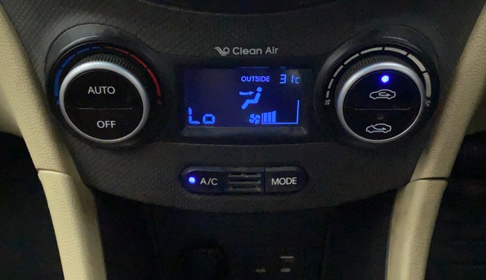 2016 Hyundai Verna 1.6 CRDI SX, Diesel, Manual, 1,18,607 km, Automatic Climate Control